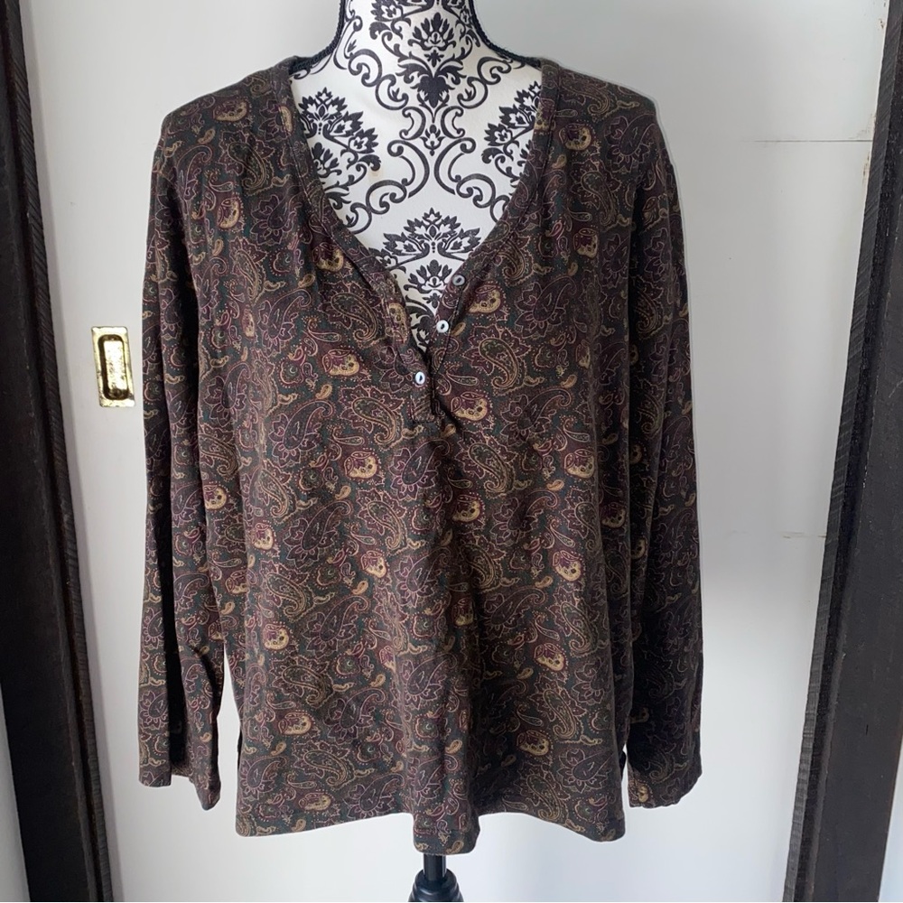 Charter Club Woman Size 2X Dark Green, Tan, and Purple Paisley Long Sleeve Shirt